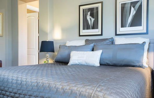 I'm Always Cold: Our Top Picks for the Warmest Bedding for Chilly Autumn Nights