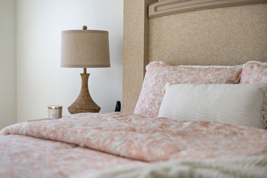 We know how to find great bedding, and these linen and cotton quilts are our top picks for fall.