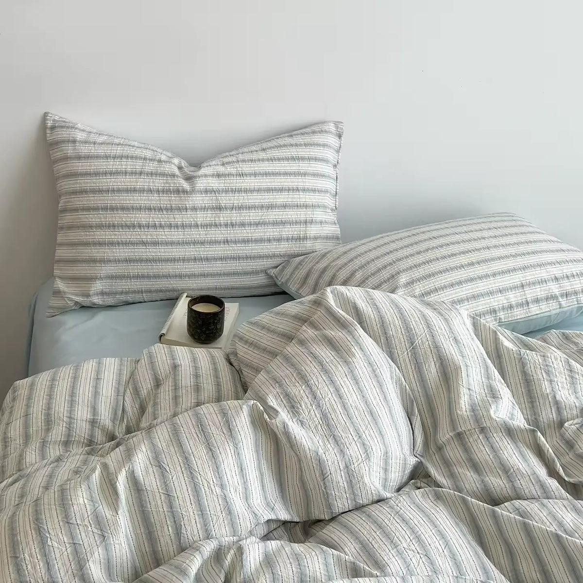 Vespera Vintage Fluffy Duvet Set