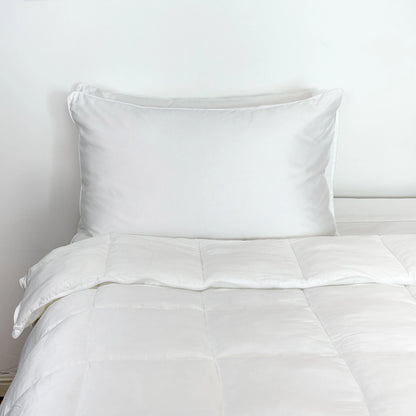 Vespera All Season Bamboo Weighted Comfort Blanket