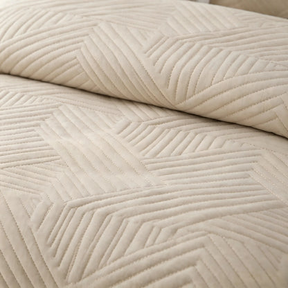 Vespera Milk Velvet Polyester Sheet Set