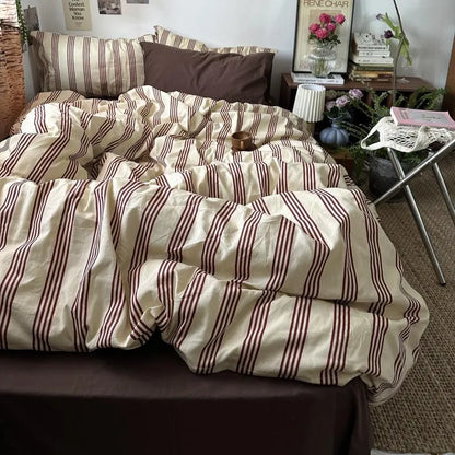 Vespera Striped Hypoallergenic Duvet Cover